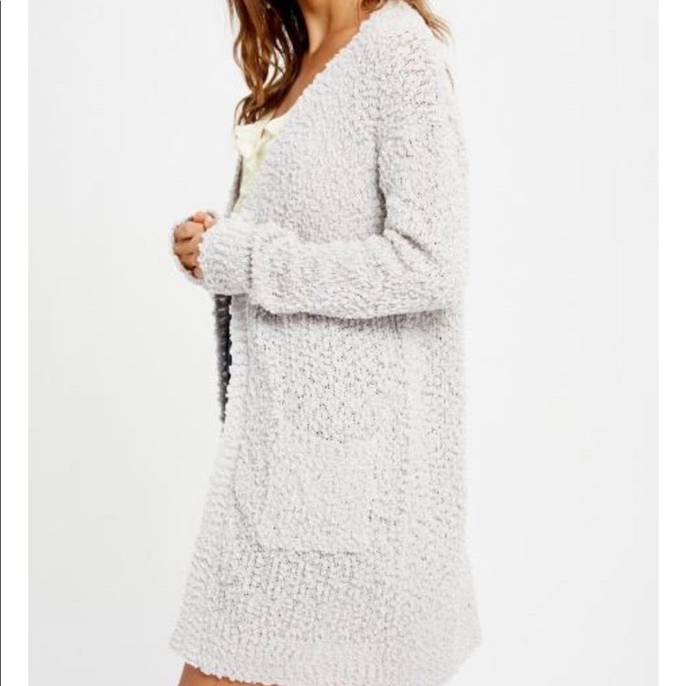 Listicle Popcorn Cardigan